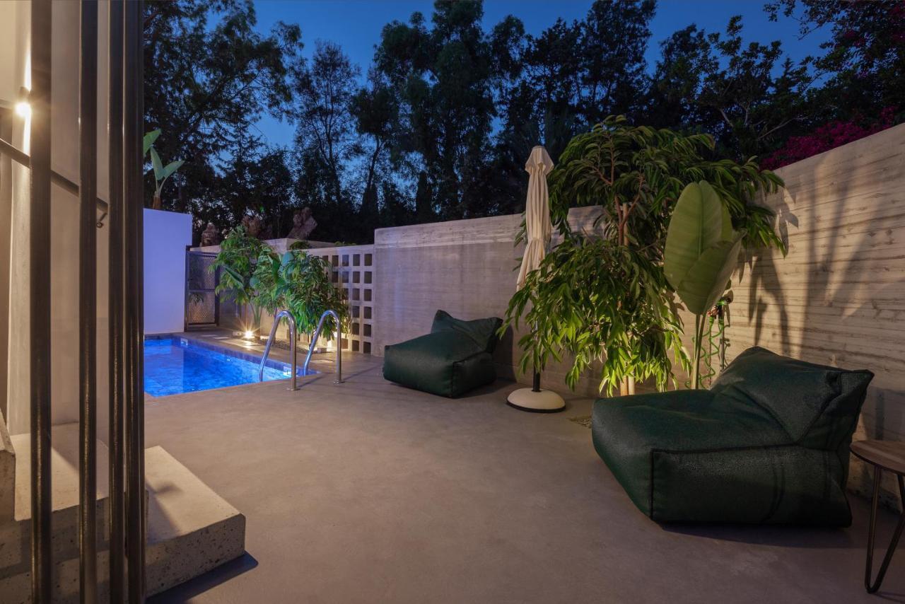 Adrop Pool Suites Paphos ภายนอก รูปภาพ