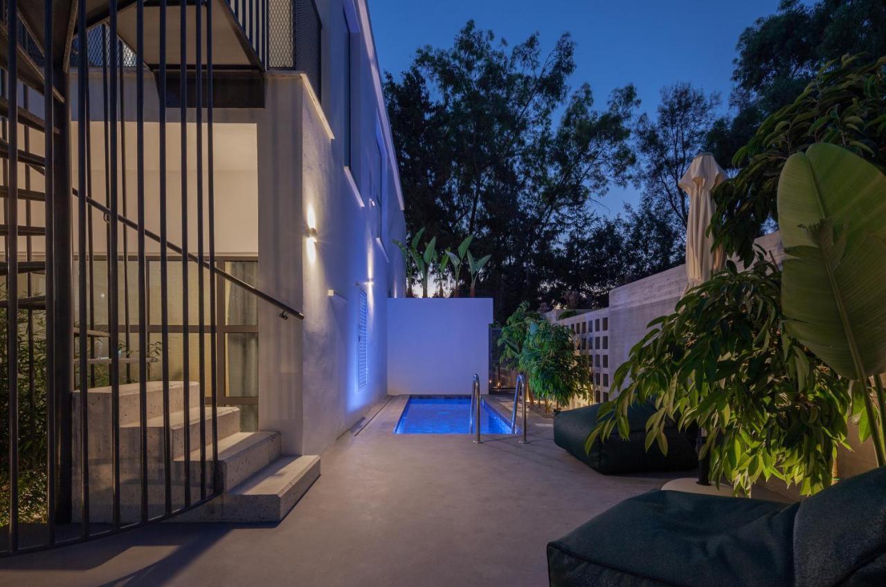 Adrop Pool Suites Paphos ภายนอก รูปภาพ