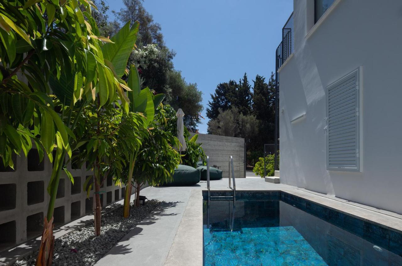 Adrop Pool Suites Paphos ภายนอก รูปภาพ