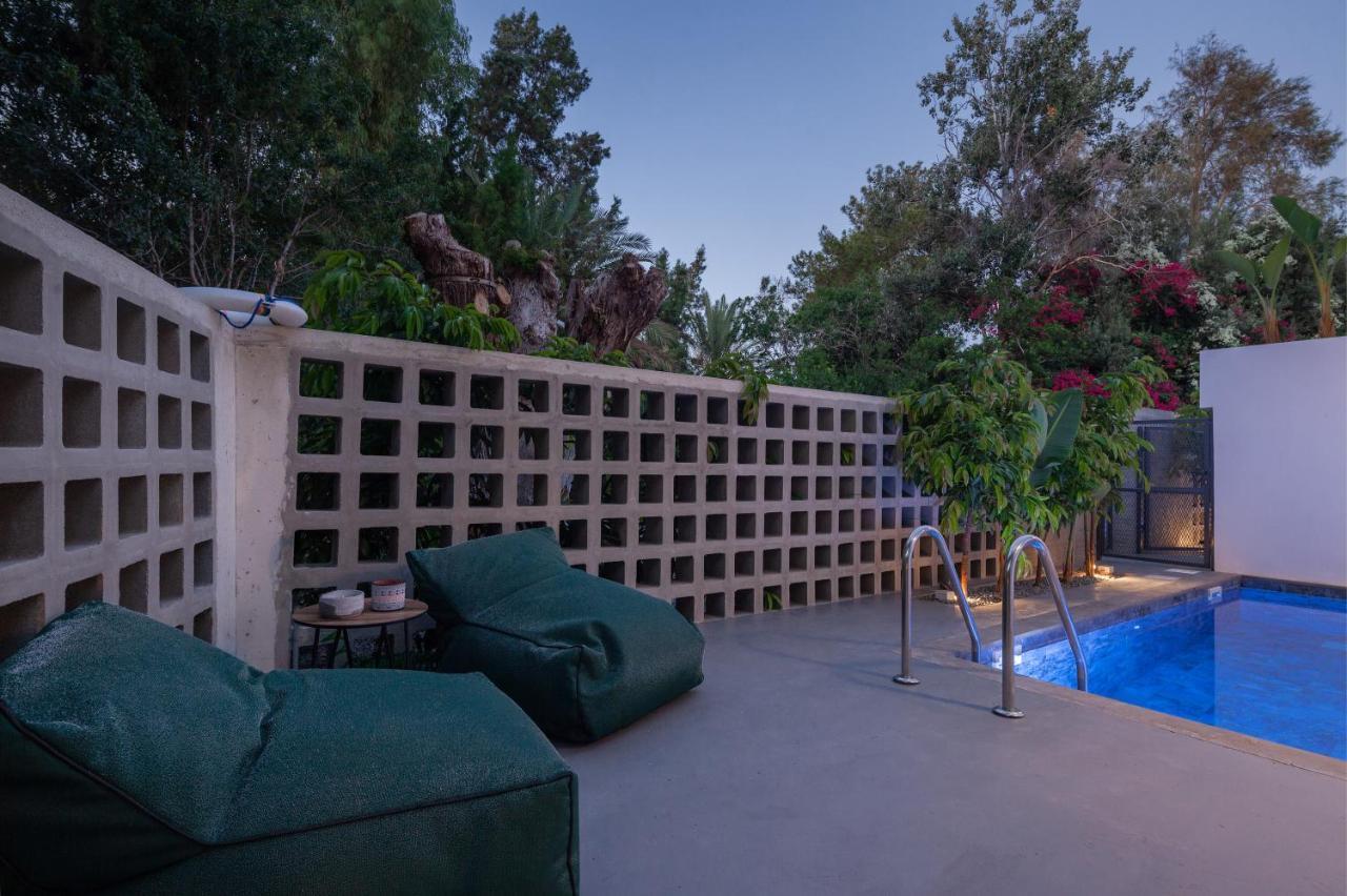 Adrop Pool Suites Paphos ภายนอก รูปภาพ